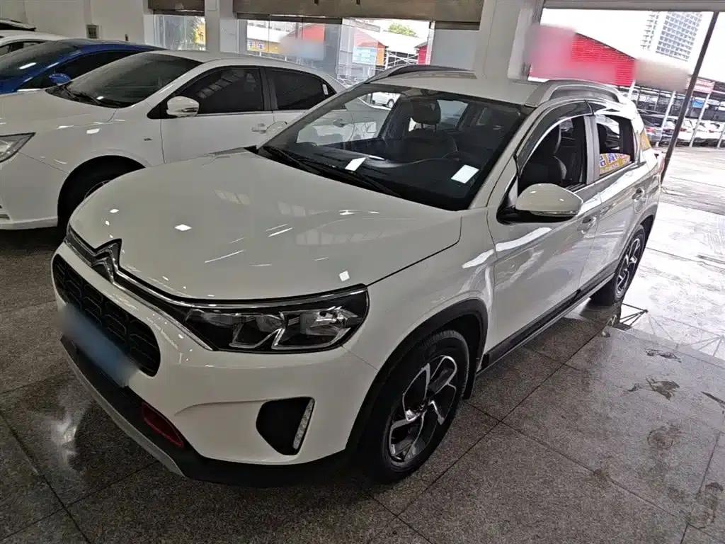 Citroën C3-XR 2019 1.6L Automatic Premium Edition — миниатюра 2