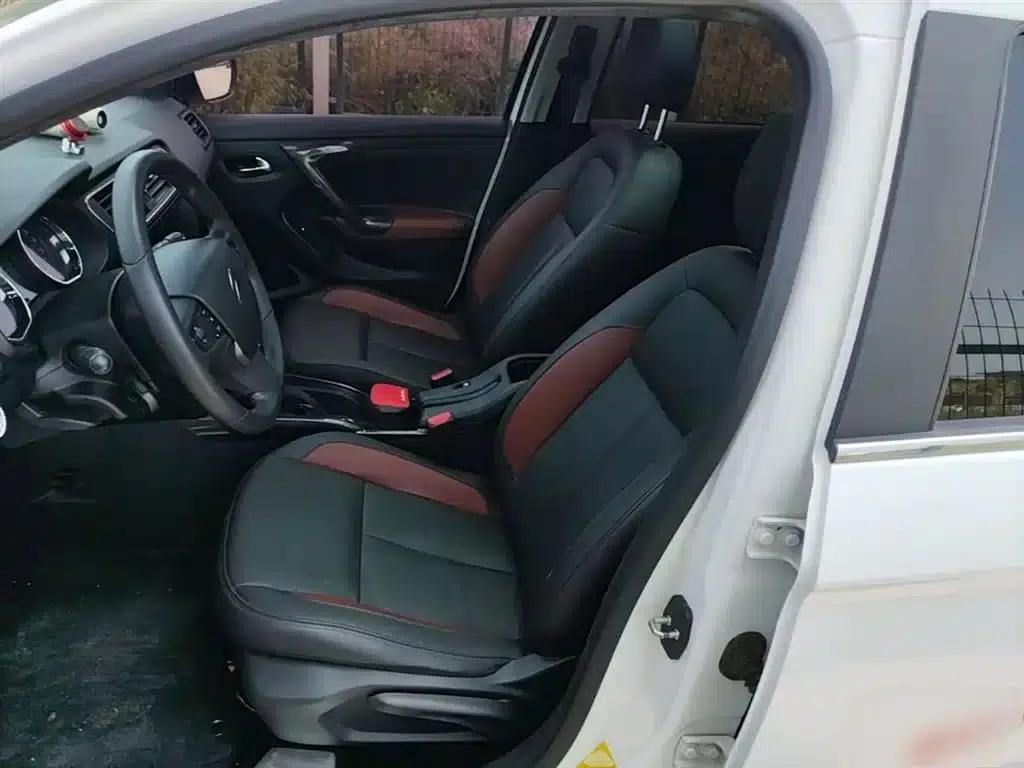 Citroën C3-XR 2015 1.6THP Automatic Flagship Model — миниатюра 15