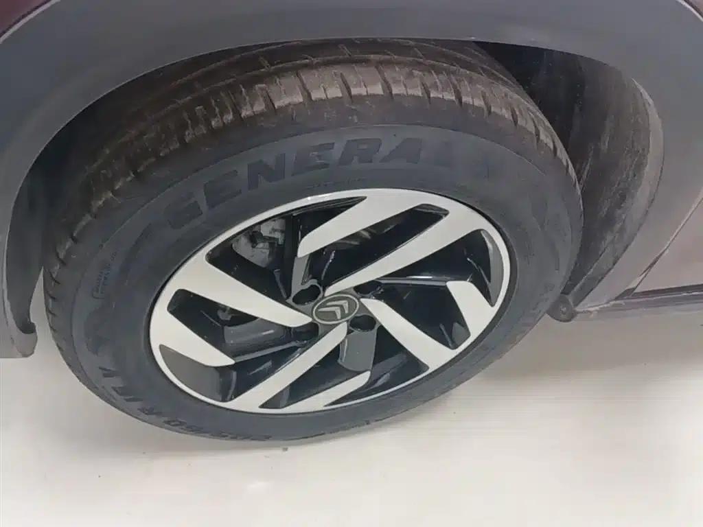 Citroën C3-XR 2015 1.6L Manual Pioneer Edition — миниатюра 23