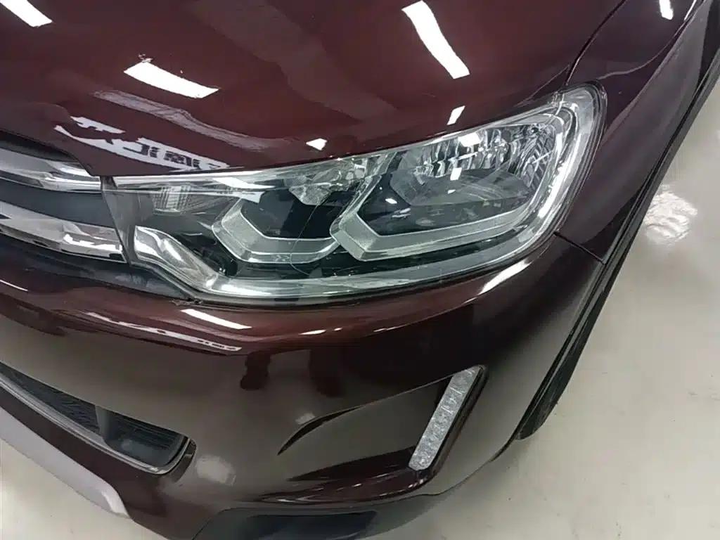 Citroën C3-XR 2015 1.6L Manual Pioneer Edition — миниатюра 24