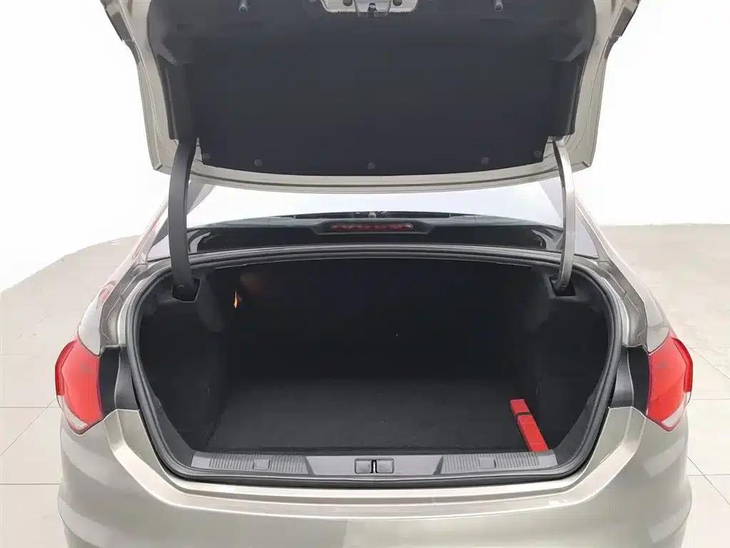 Citroën C4L 2014 1.6THP Smart Drive Automatic Smart Edition — миниатюра 16