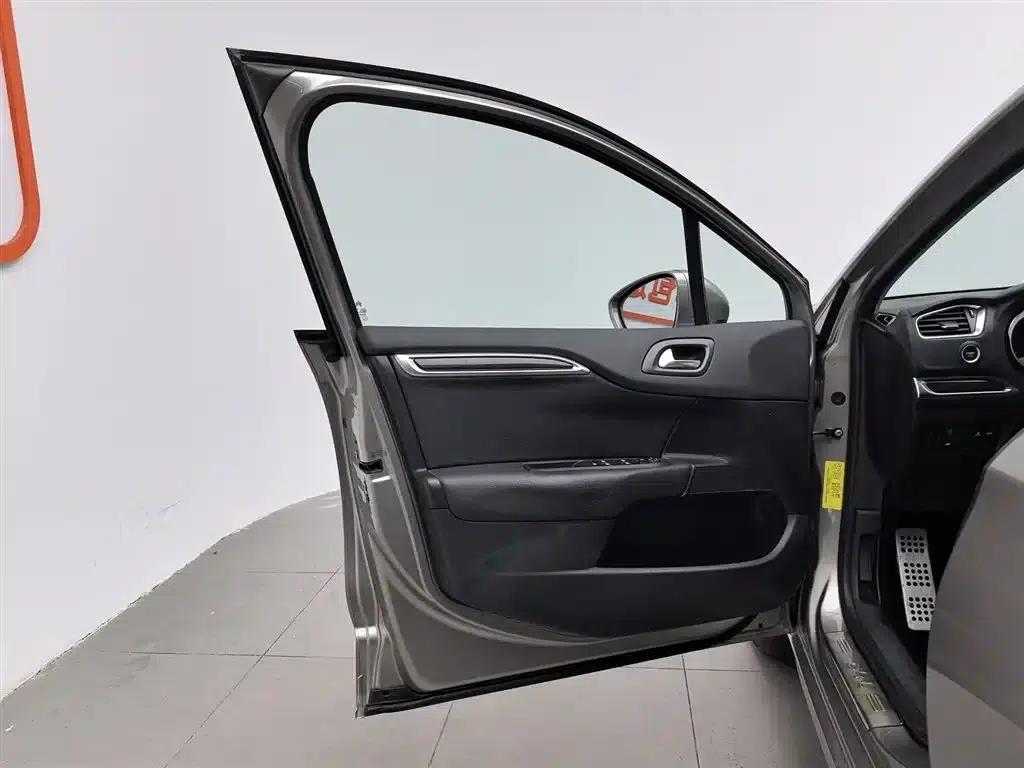 Citroën C4L 2014 1.6THP Smart Drive Automatic Smart Edition — миниатюра 8