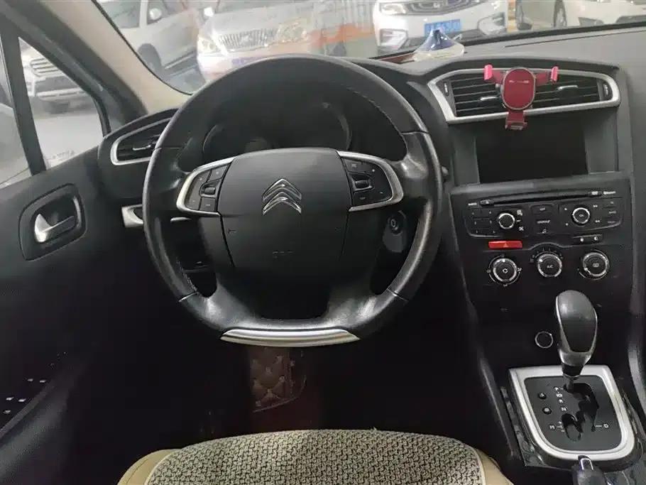 Citroën C4L 2015 1.8L Automatic Luxury Edition — миниатюра 15