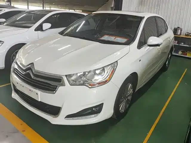 Citroën C4L 2015 1.8L Automatic Luxury Edition
