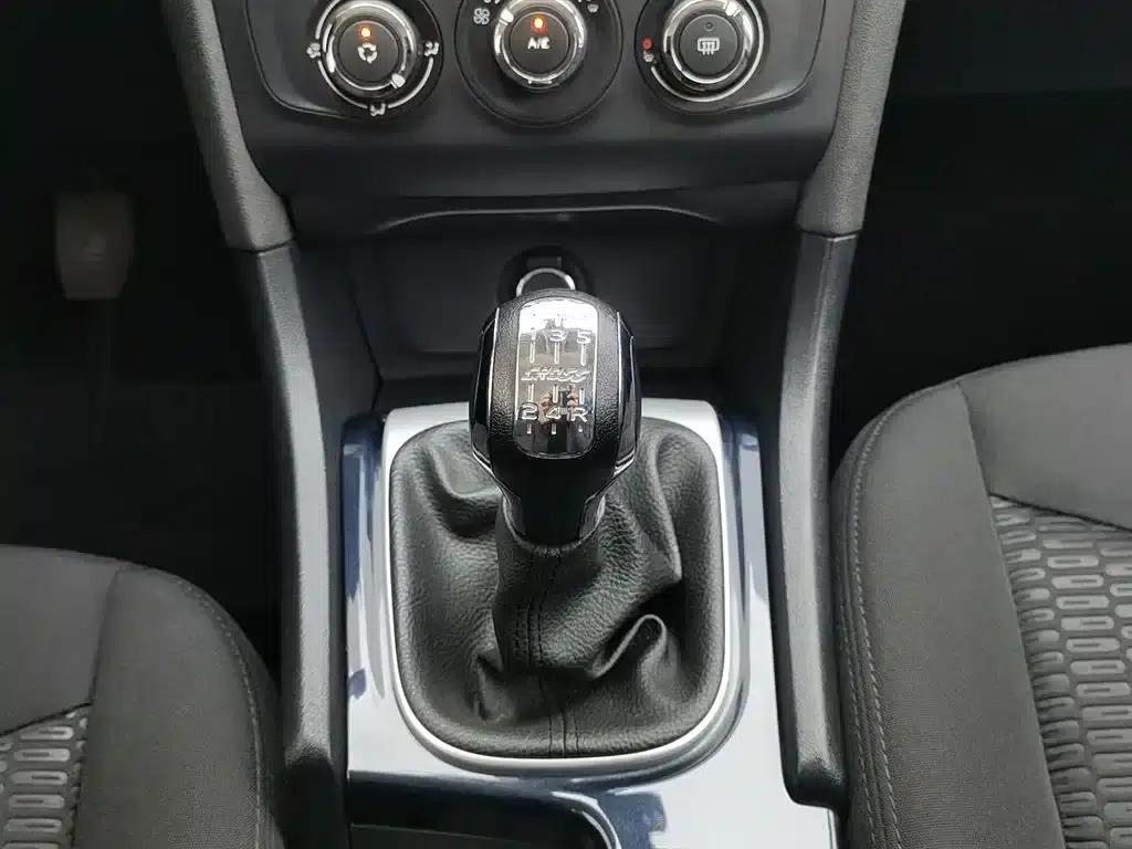 Citroën C4L 2014 1.8L Intelligent Drive Manual Enjoyment Edition — миниатюра 13