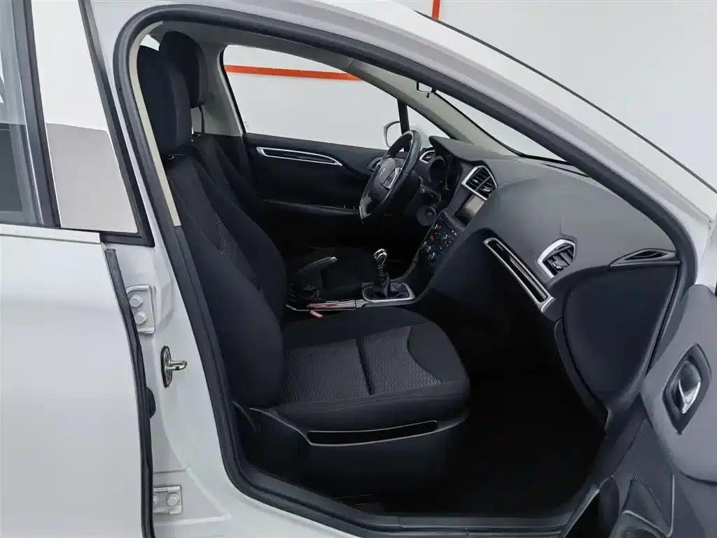 Citroën C4L 2014 1.8L Intelligent Drive Manual Enjoyment Edition — миниатюра 23