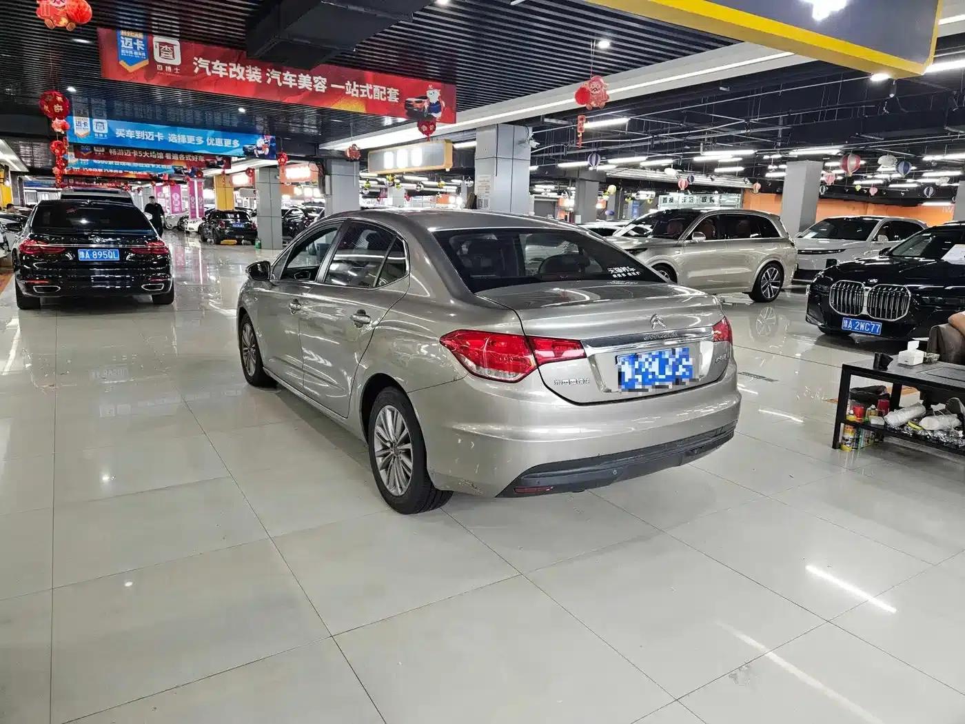 Citroën C4L 2013 1.8L Automatic Enjoy Edition — миниатюра 8