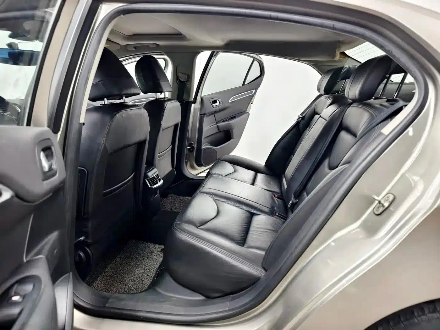 Citroën C4L 2014 1.8L Smart Drive Automatic Smart Edition — миниатюра 13
