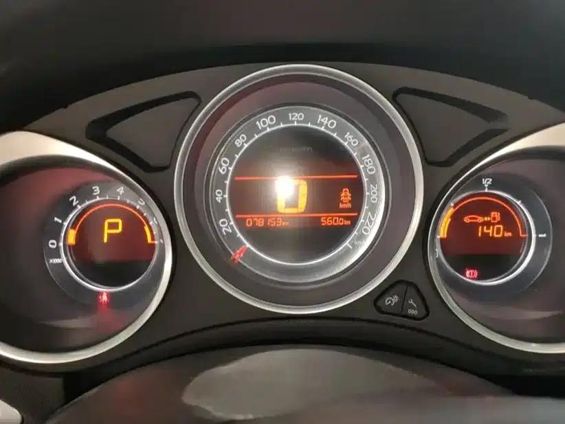 Citroën C4L 2014 1.8L Smart Drive Automatic Smart Edition — миниатюра 12