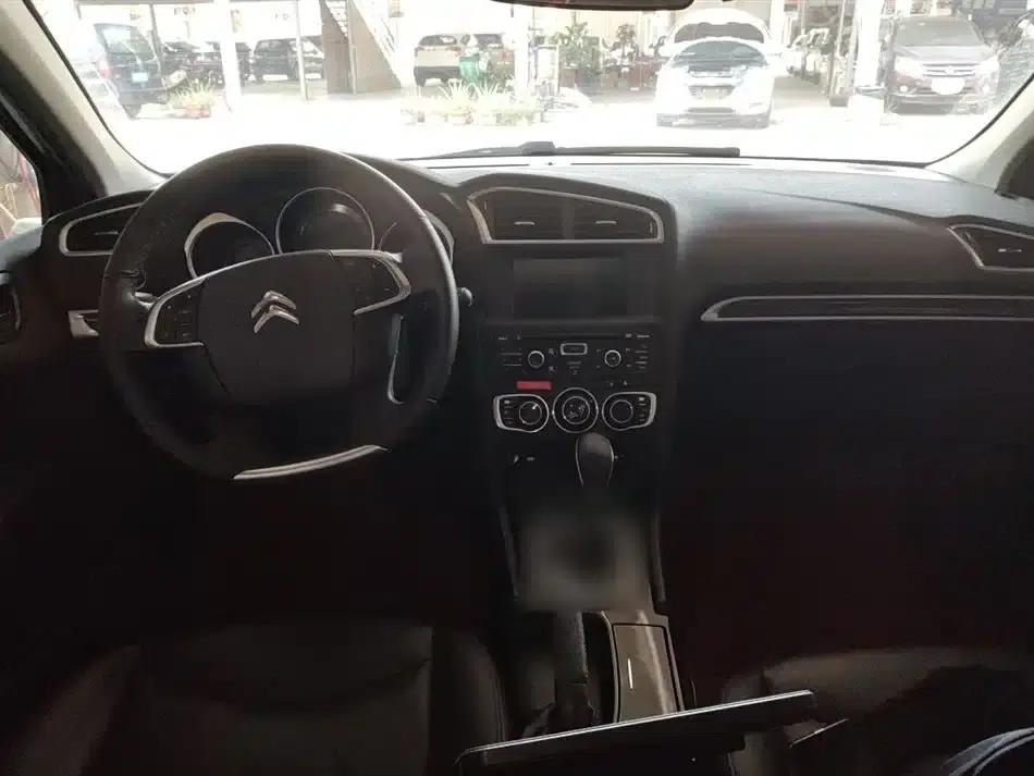 Citroën C4L 2014 1.8L Smart Drive Automatic Smart Edition — миниатюра 9