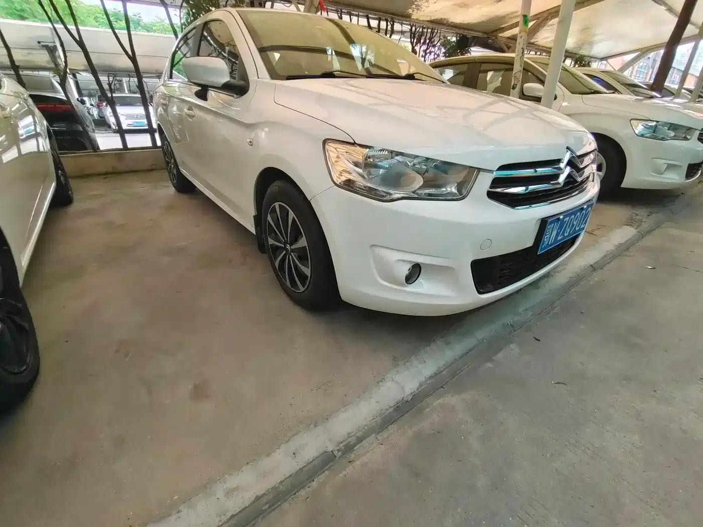 2016 Citroën Elysee 1.6L Manual Fashion Edition — миниатюра 3