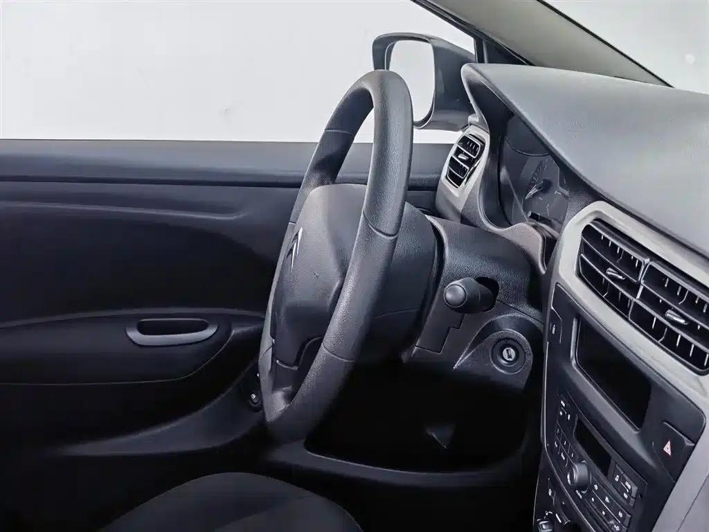 2016 Citroën Elysee 1.6L Automatic Fashion Edition — миниатюра 22