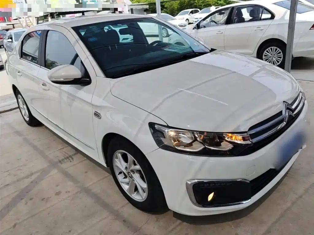 2017 Citroën Elysee 1.6L Automatic Comfort — миниатюра 4