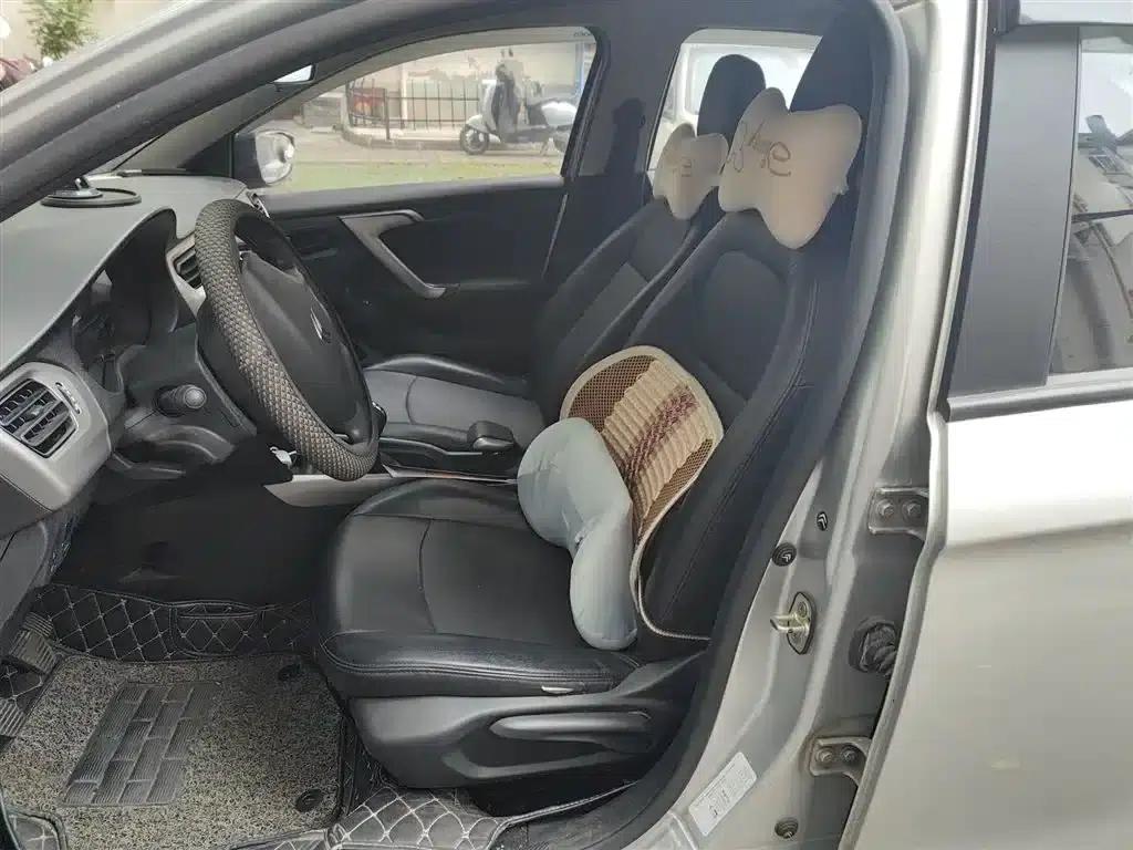 2018 Citroën Elysee 1.6L Manual Fashion Edition — миниатюра 8