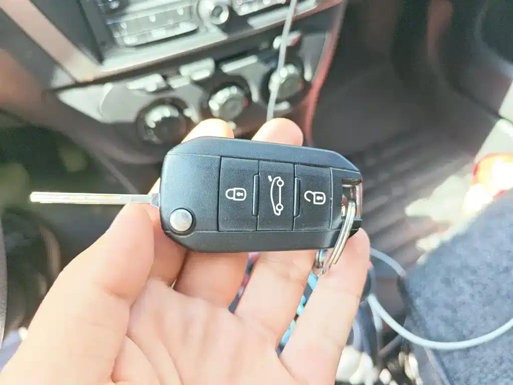 2015 Citroën Elysee Premium Edition 1.6L Automatic Fashion Model — миниатюра 12