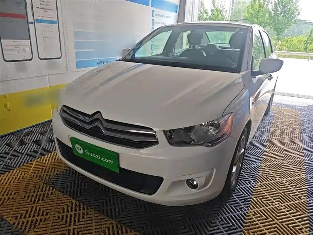 2014 Citroën Elysee 1.6L Automatic Fashion Edition — миниатюра 2