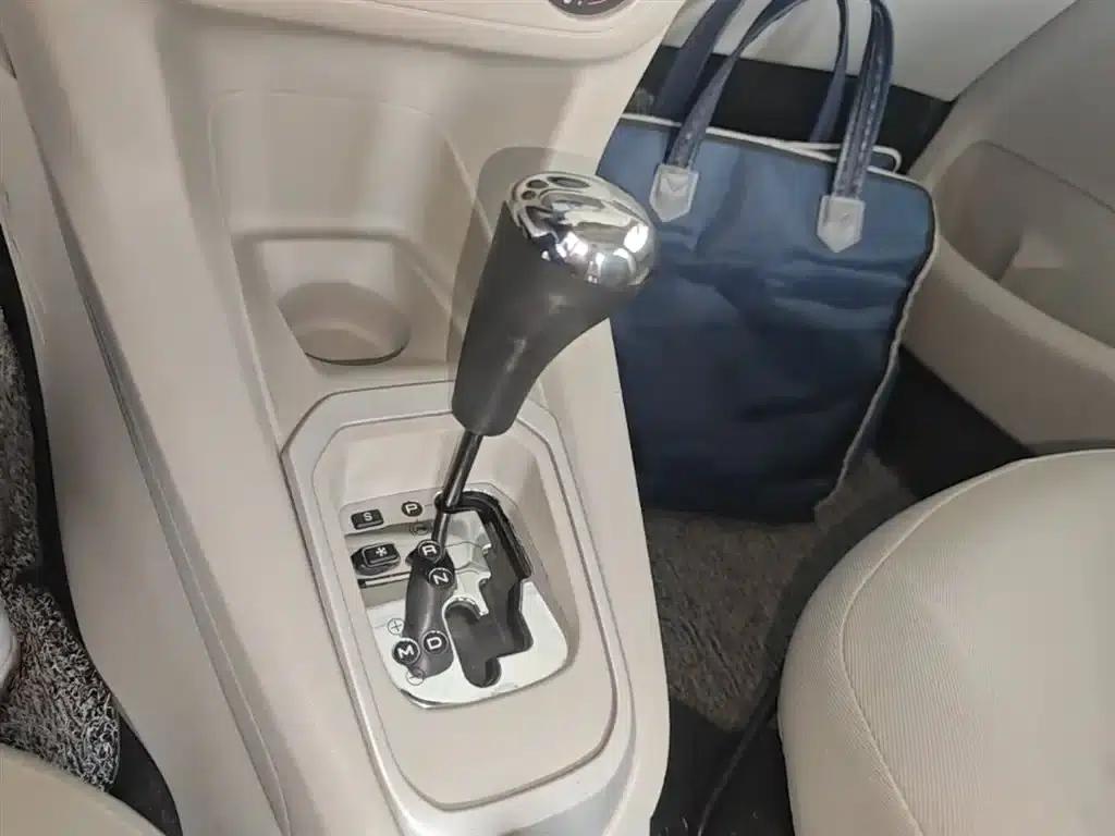 2014 Citroën Elysee 1.6L Automatic Fashion Edition — миниатюра 14