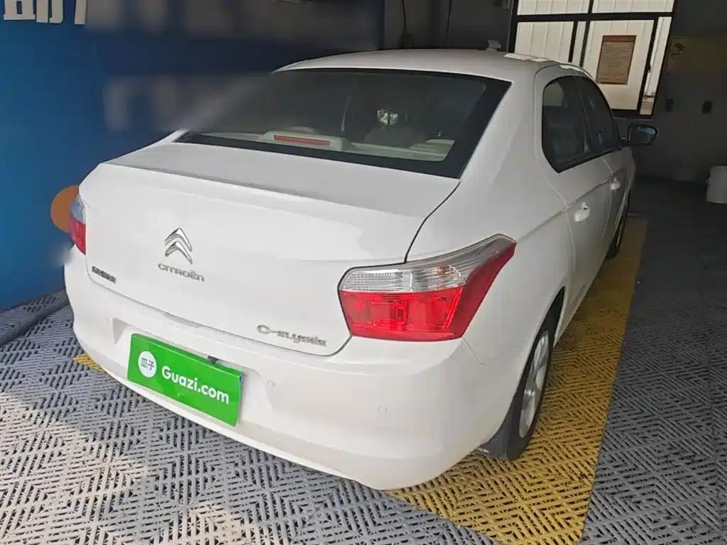 2014 Citroën Elysee 1.6L Automatic Fashion Edition — миниатюра 7
