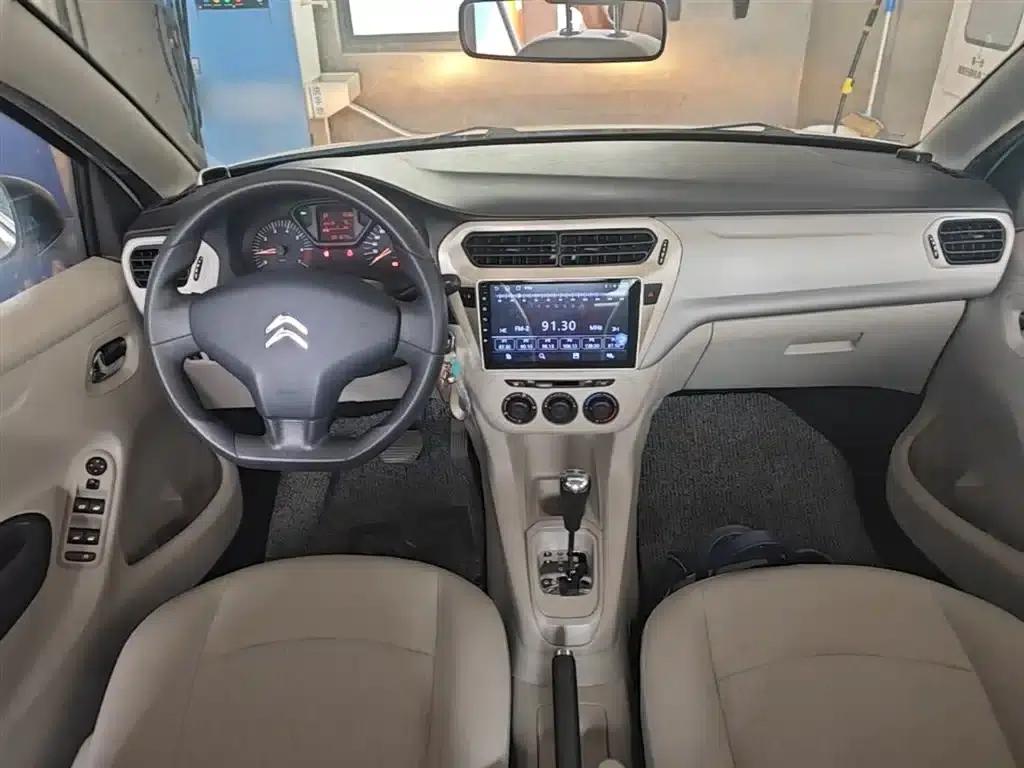 2014 Citroën Elysee 1.6L Automatic Fashion Edition — миниатюра 10