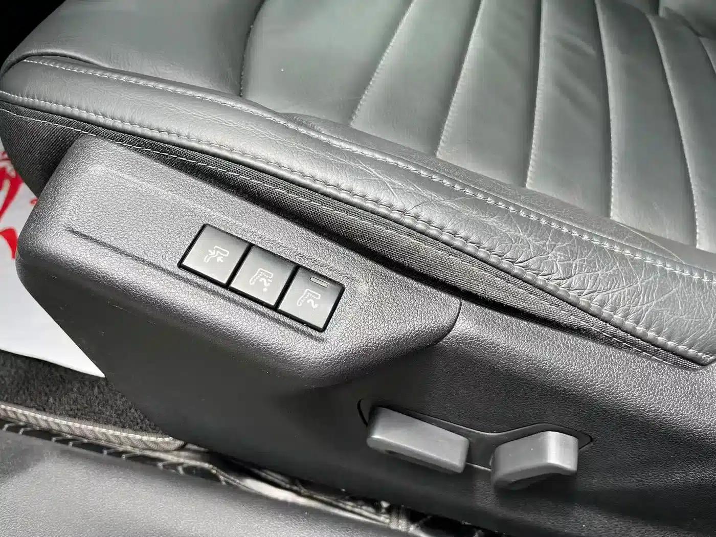 Citroën C6 2017 Facelift 380THP Luxury Edition — миниатюра 8