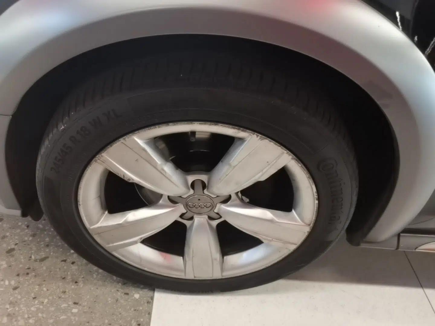 Audi A4 2014 40 TFSI allroad quattro plus version — миниатюра 8