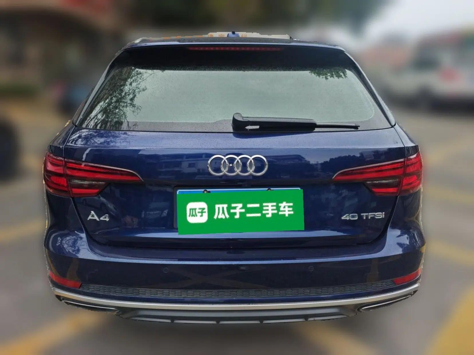 Audi A4 2020 Avant Futurist 40 TFSI Luxury Dynamic Model — миниатюра 5