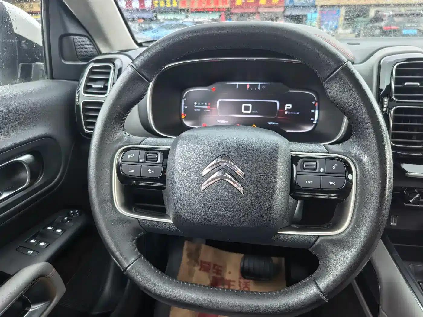 Tianyi C5 AIRCROSS 2017 350THP Fashion Edition — миниатюра 13