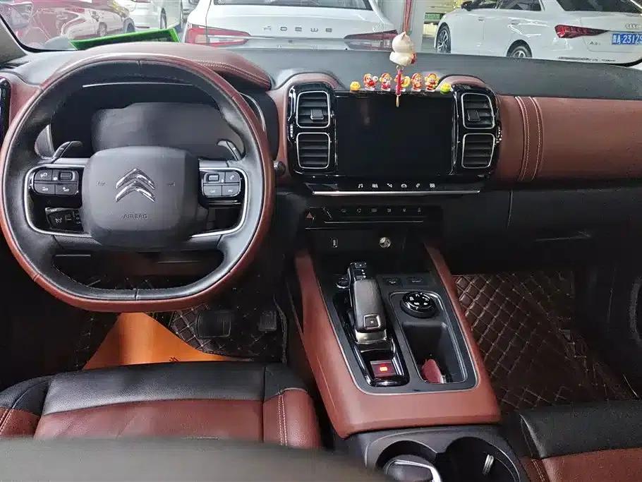Tianyi C5 AIRCROSS 2017 350THP Luxury Edition — миниатюра 12