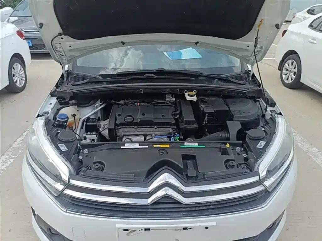 Citroën C4 2018 1.6L Manual Deluxe — миниатюра 20