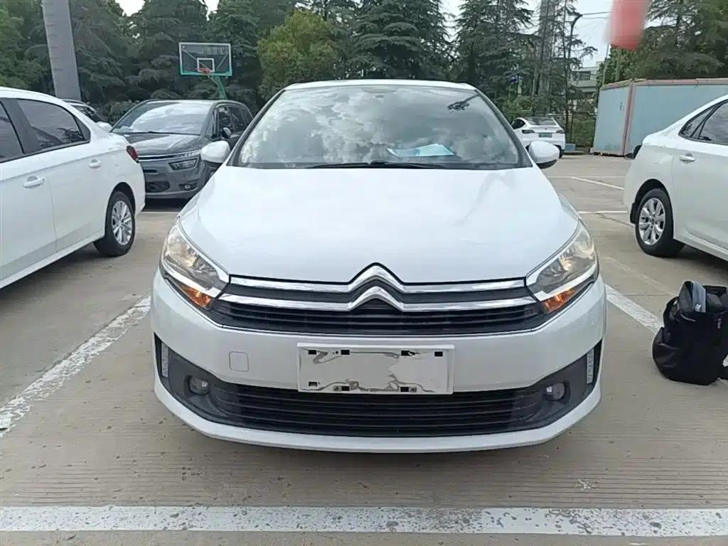 Citroën C4 2018 1.6L Manual Deluxe — миниатюра 3