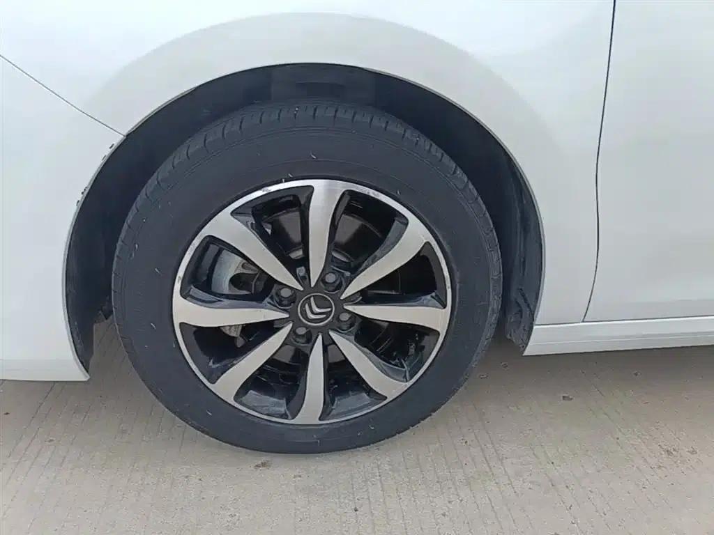 Citroën C4 2018 1.6L Manual Deluxe — миниатюра 23