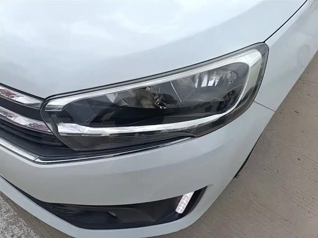 Citroën C4 2018 1.6L Manual Deluxe — миниатюра 24