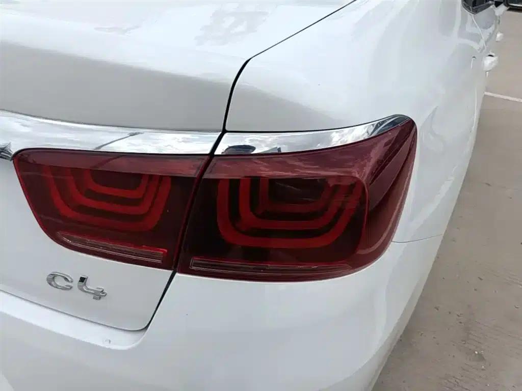 Citroën C4 2018 1.6L Manual Deluxe — миниатюра 8