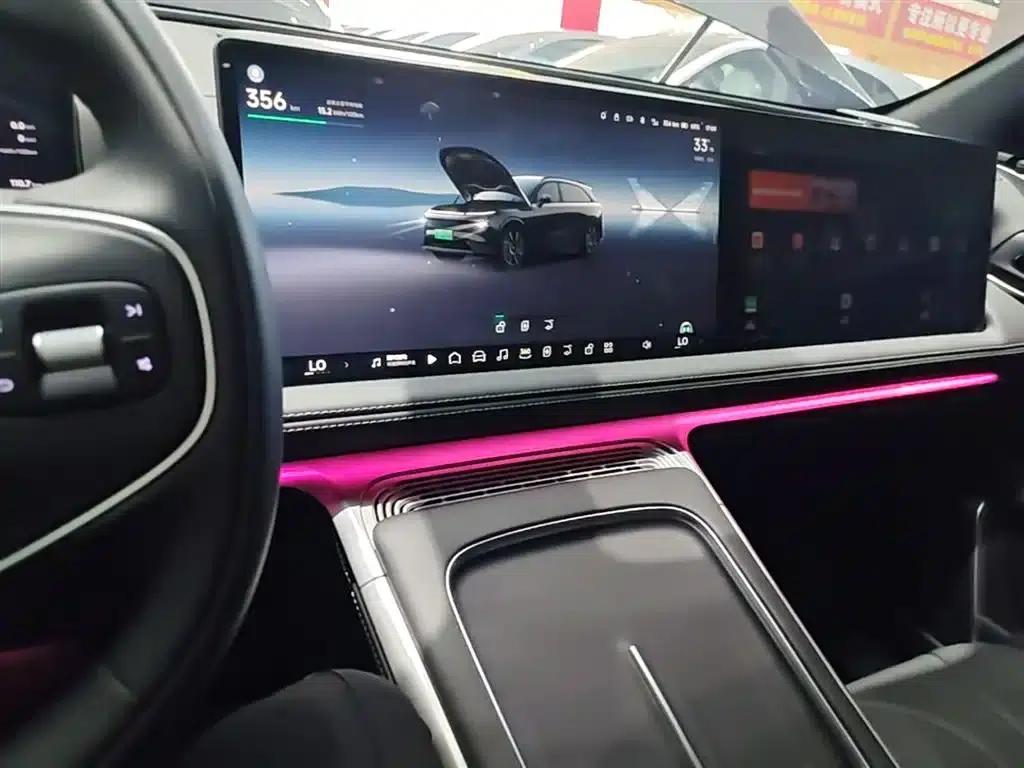 XPeng G9 2025 Model 680 Long Range AWD Max — миниатюра 13