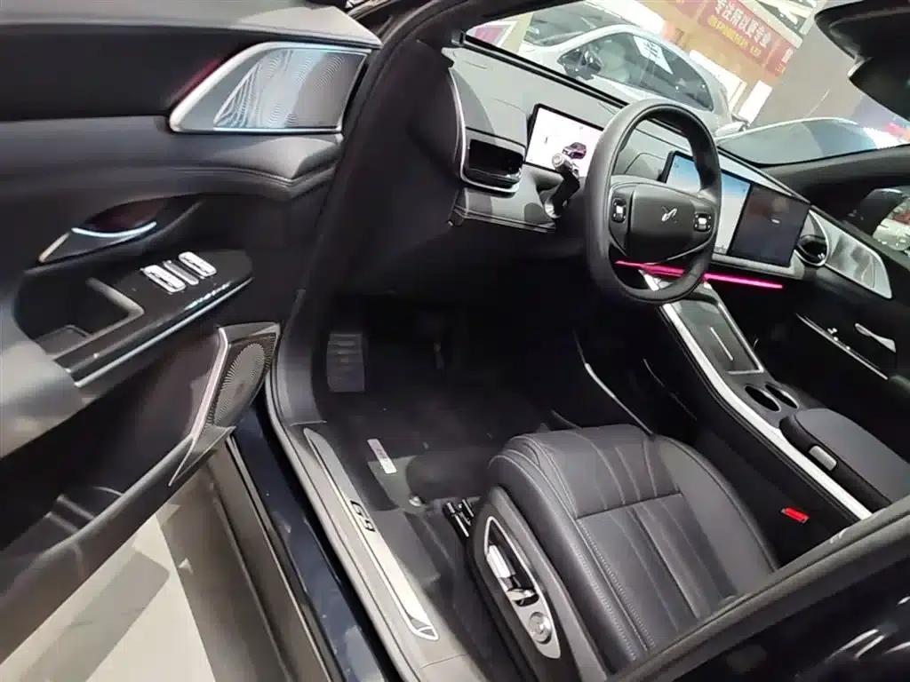 XPeng G9 2025 Model 680 Long Range AWD Max — миниатюра 16