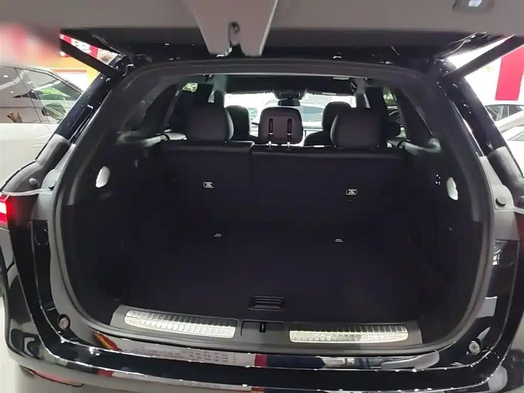 XPeng G9 2025 Model 680 Long Range AWD Max — миниатюра 19