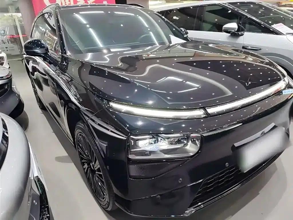 XPeng G9 2025 Model 680 Long Range AWD Max — миниатюра 4