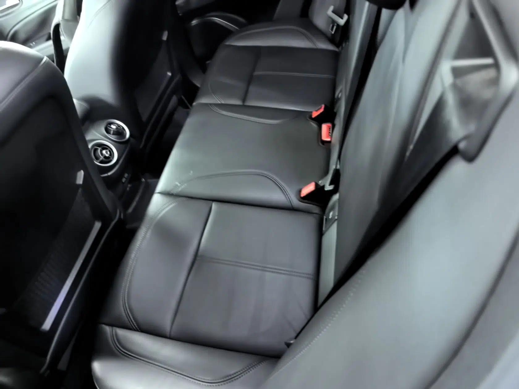 Alfa Romeo Stelvio 2017 2.0T 200HP Elite Edition — миниатюра 20