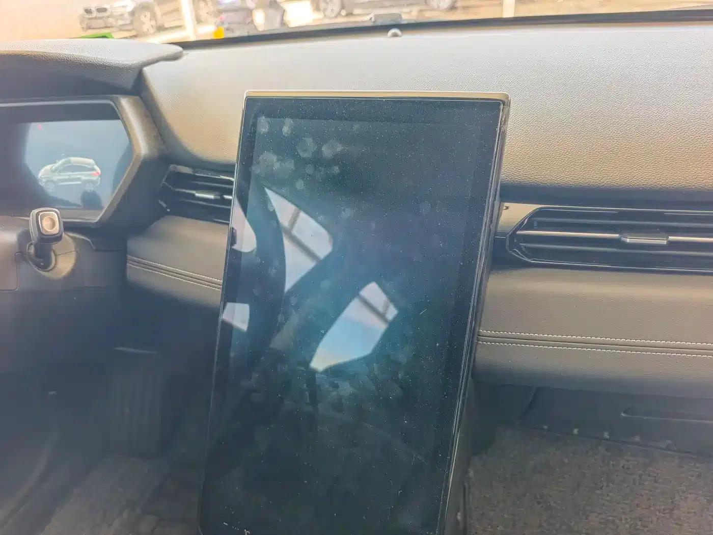 XPeng G3 2020 520i Smart Edition — миниатюра 10