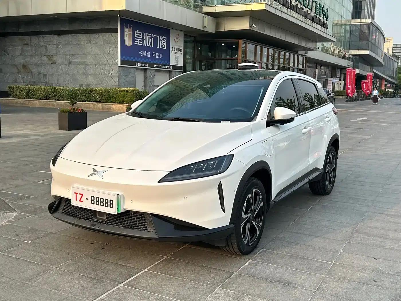 XPeng G3 2020 520i Premium Edition — миниатюра 1