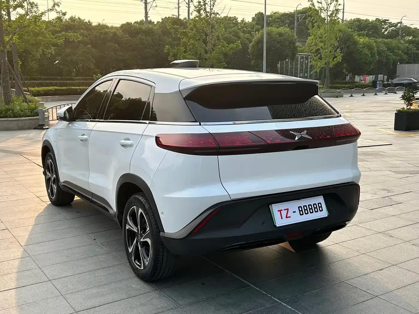 XPeng G3 2020 520i Premium Edition — миниатюра 7