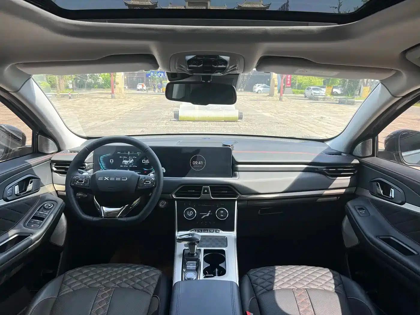 Exeed Soaring 2023 400T AWD Star Supreme Edition — миниатюра 13