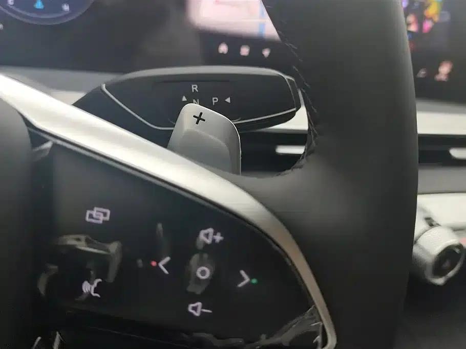 Exeed Soaring 2025 300T 2WD Star Edition — миниатюра 16