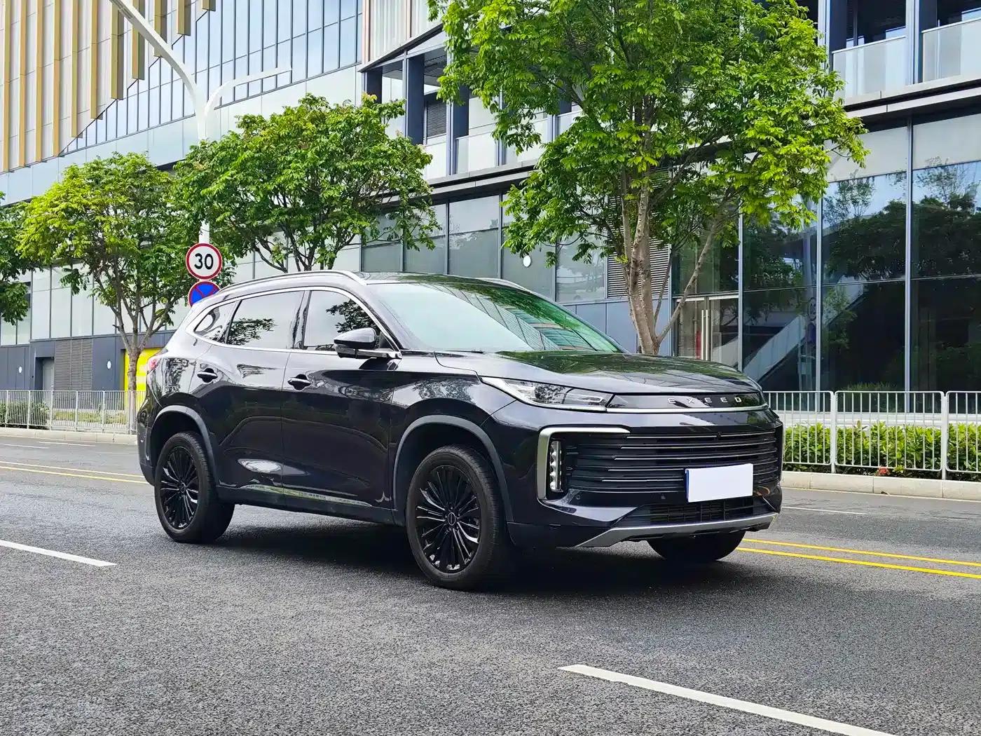 Exeed Soaring 2024 300T 2WD Star Edition — миниатюра 3