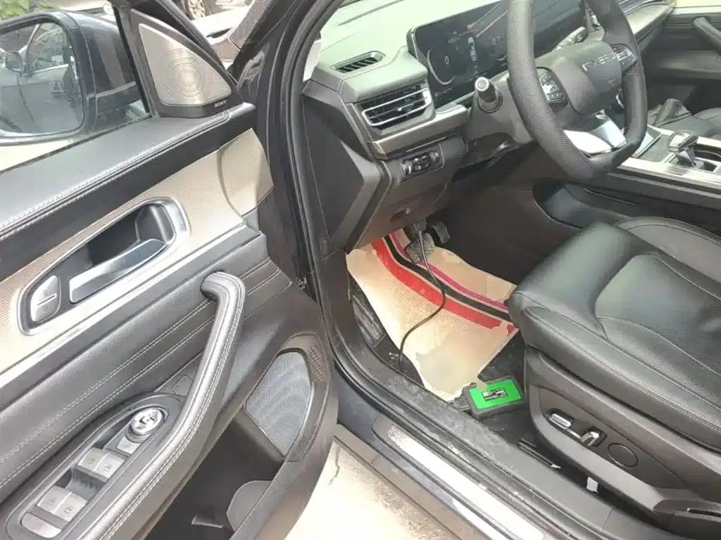 2022 Exeed Moon Explorer Edition 400T 2WD Star Enjoyment 5-Seater — миниатюра 16