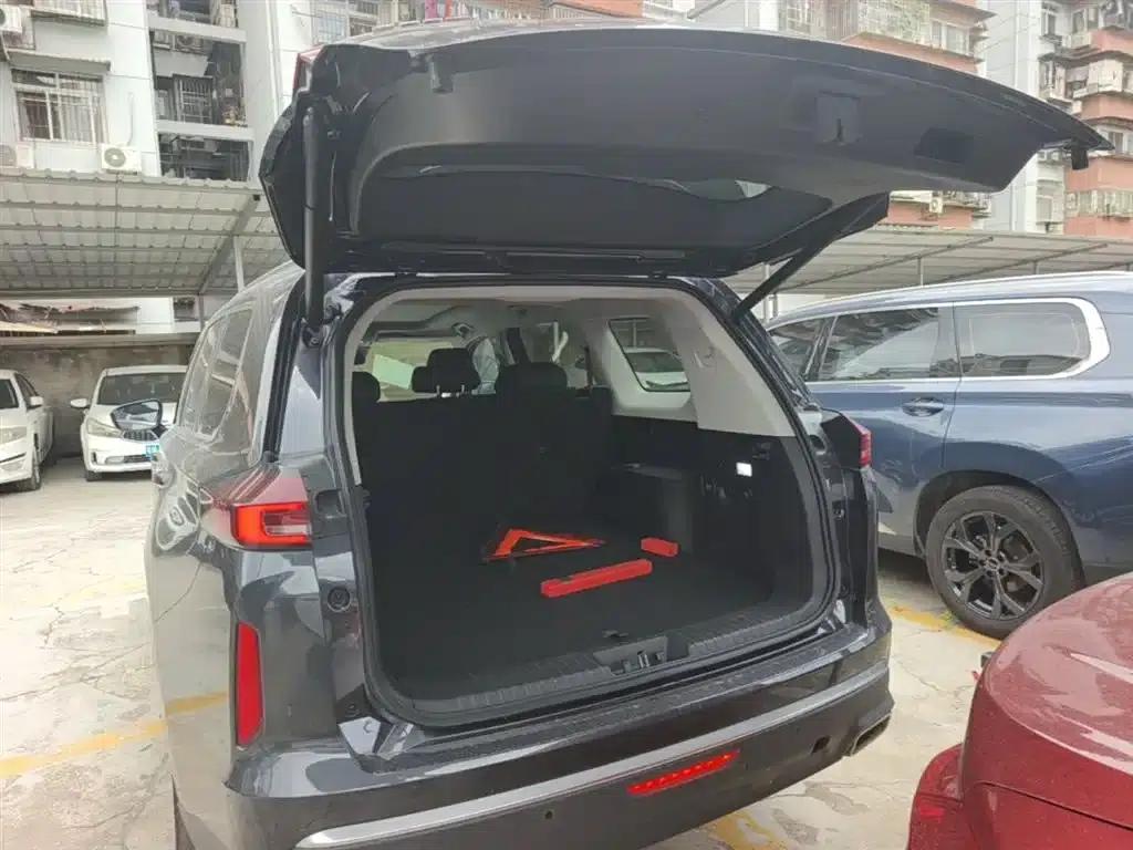 2022 Exeed Moon Explorer Edition 400T 2WD Star Enjoyment 5-Seater — миниатюра 19