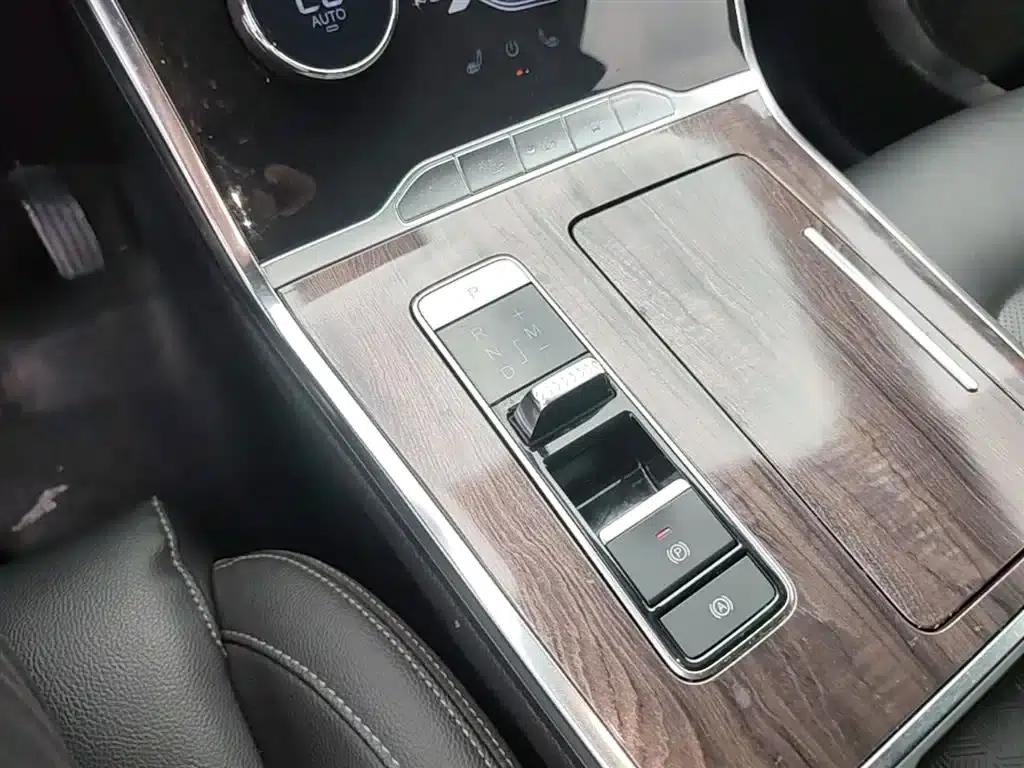 Starlight Moon 2021 400T AWD Starlight Pro Edition 7-Seater — миниатюра 14