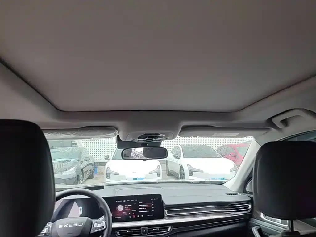 Starlight Moon 2021 400T AWD Starlight Pro Edition 7-Seater — миниатюра 18