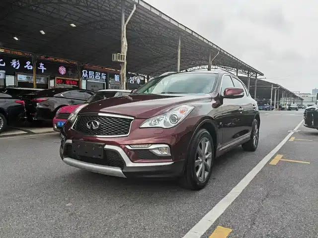 Infiniti QX50 2015 2.5L Comfort Edition