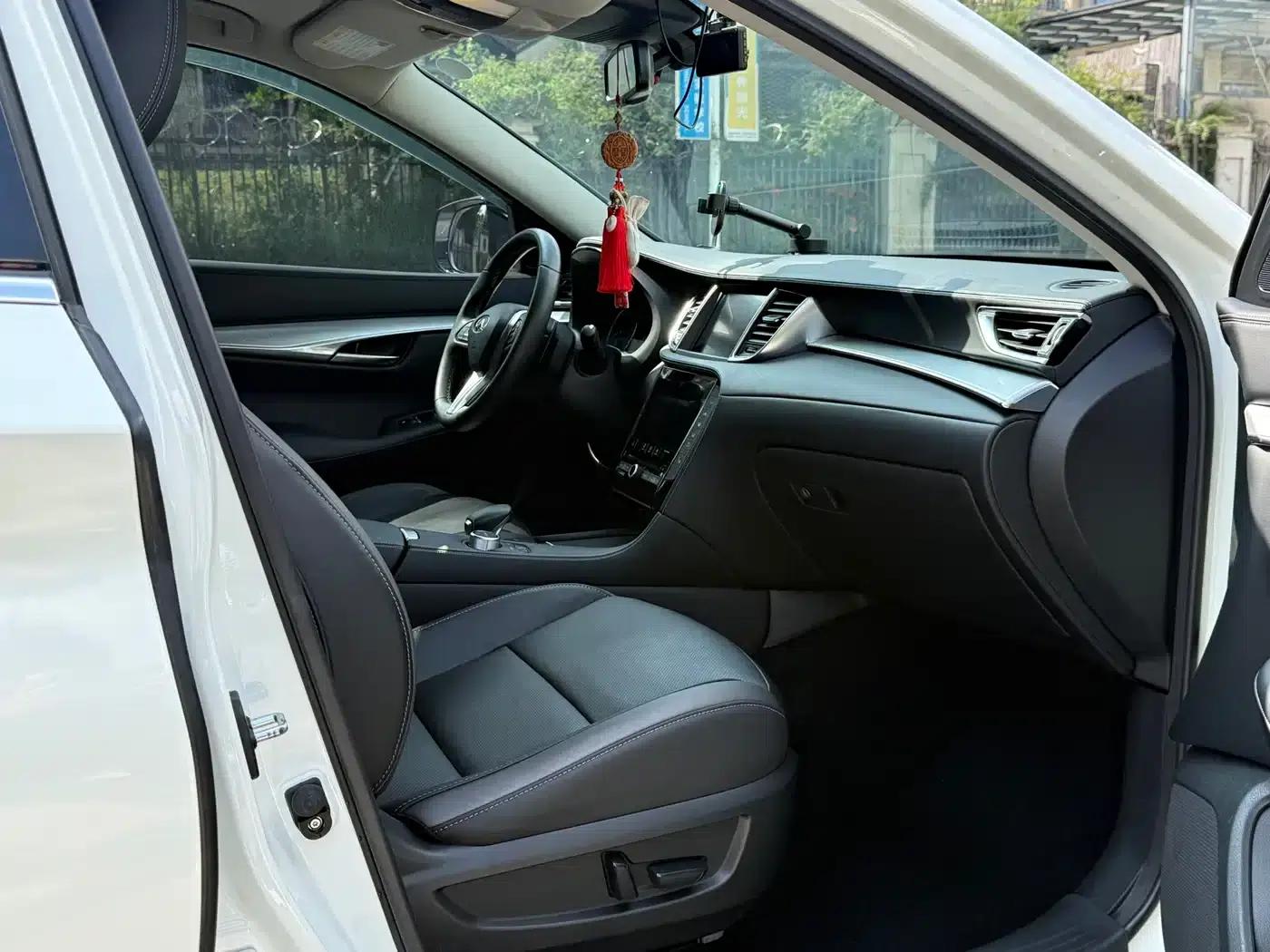 Infiniti QX50 2020 2.0T 2WD Fashion Edition — миниатюра 12